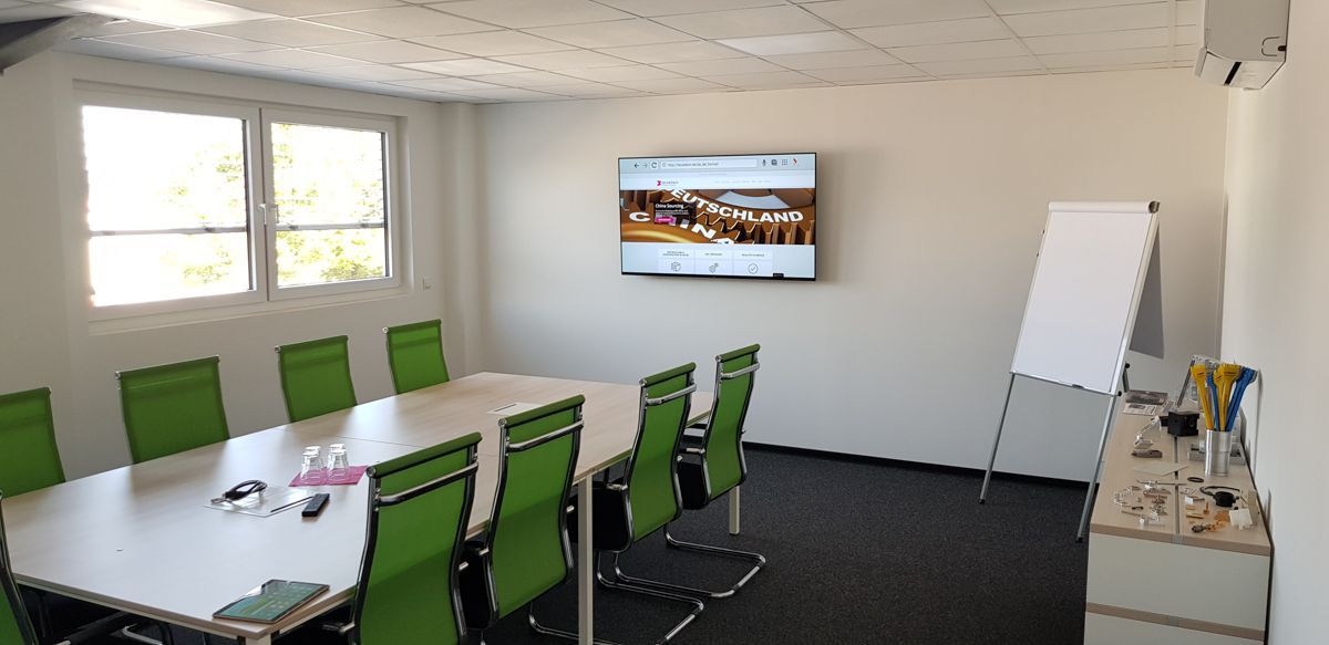 Firmengebäude, Meetingroom, Besprechungsraum 