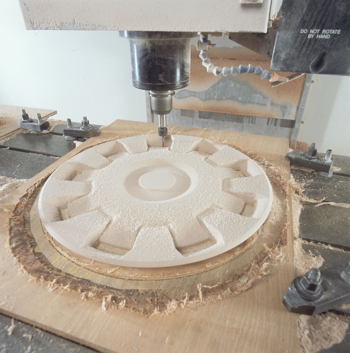 Prototyp, CNC-Fräsen, 5-Achs_fräsen, CNC-Bearbeitung, Radzierblende