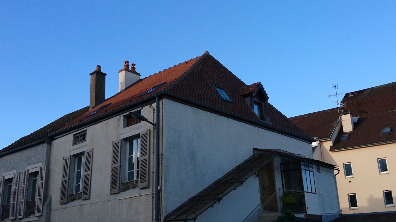 Toiture neuve sur une maison de ville
