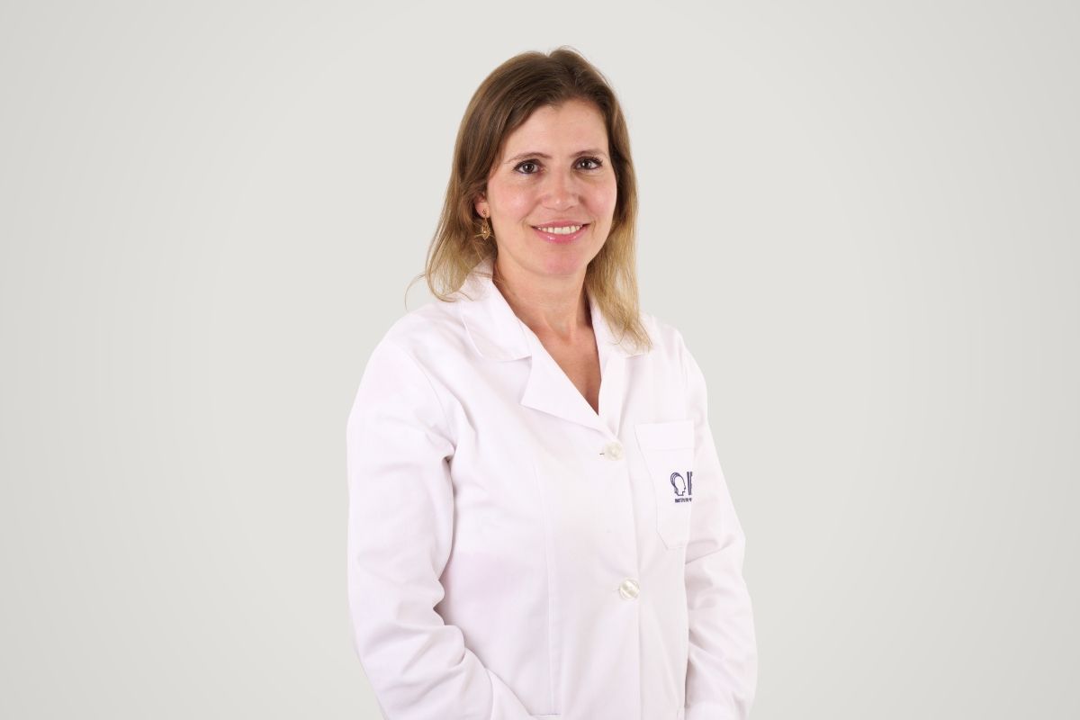 Dra. SÍLVIA MAGALHÃES