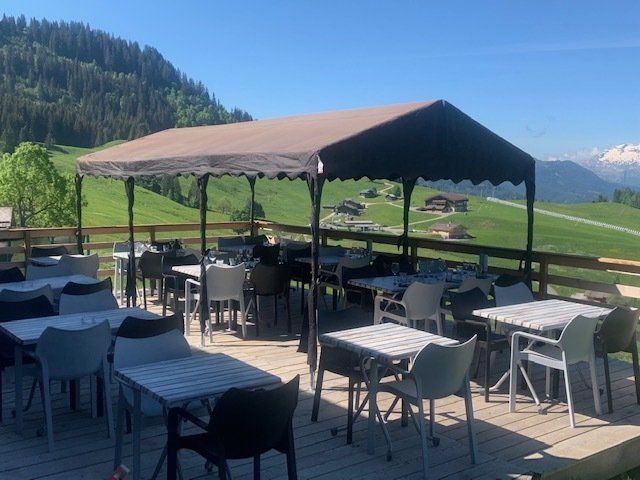 Les tables en terrasse