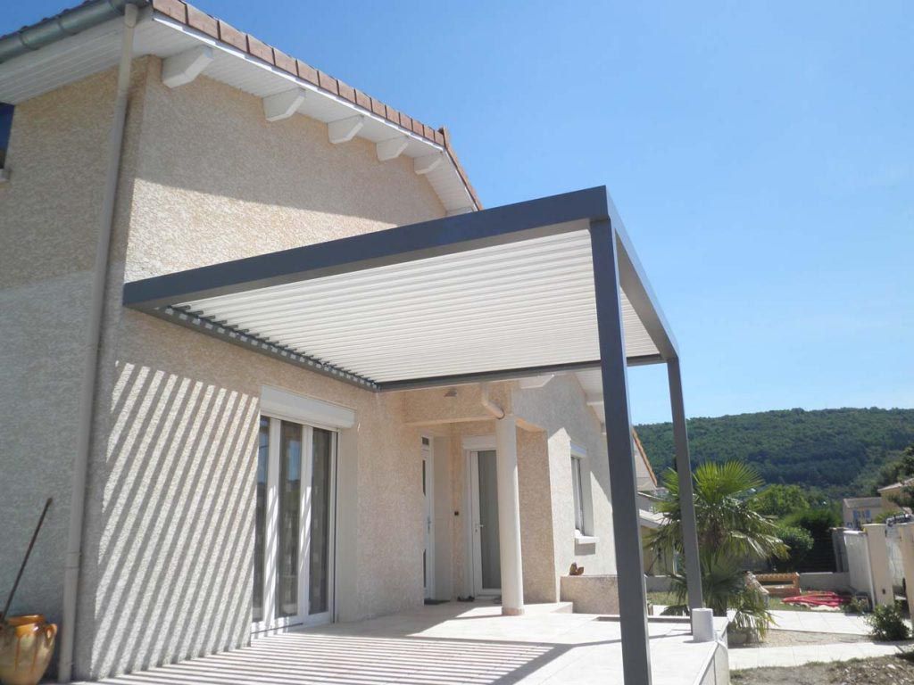 Pergola maison neuve