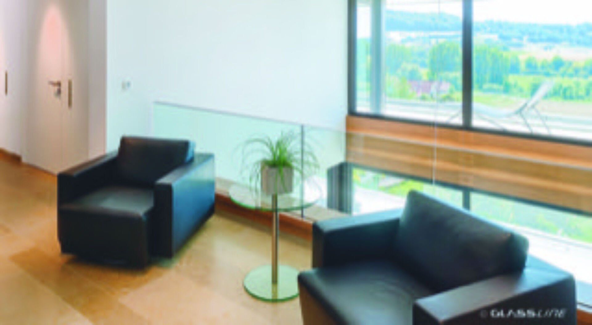 Rahmenlose Ganzglasbrüstung 3