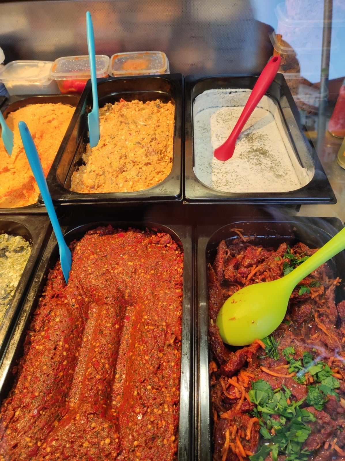 Tamir's Küche, Buffet