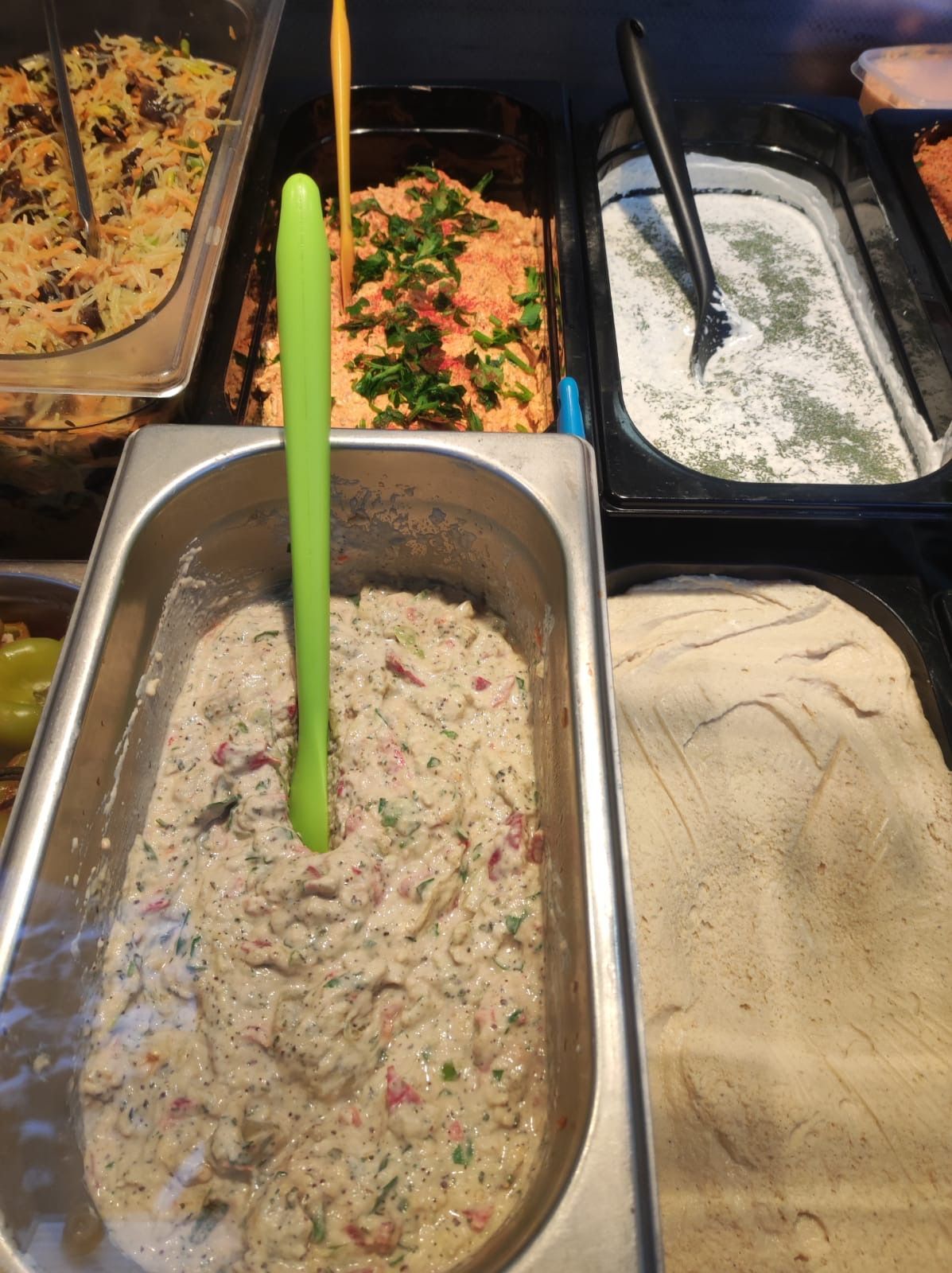 Tamir's Küche, Buffet