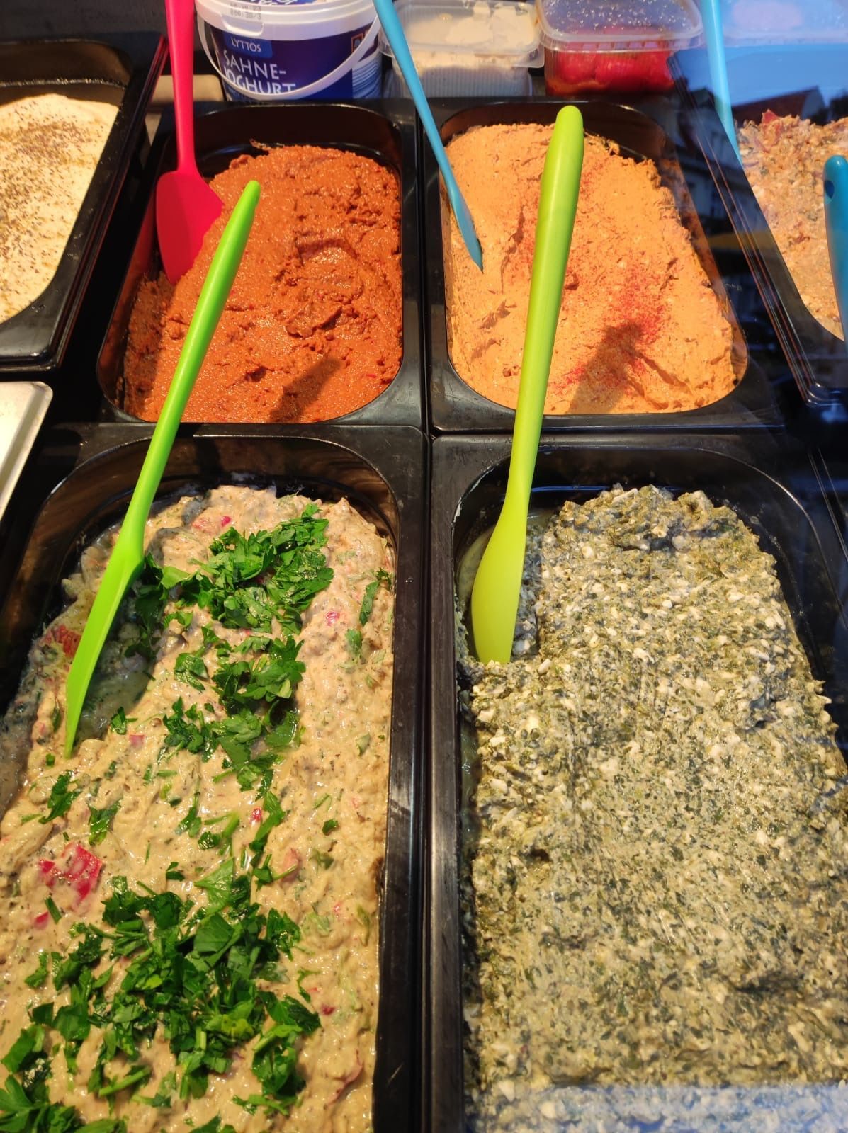 Tamir's Küche, Buffet