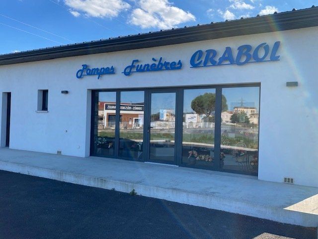 Locaux pompes funèbres