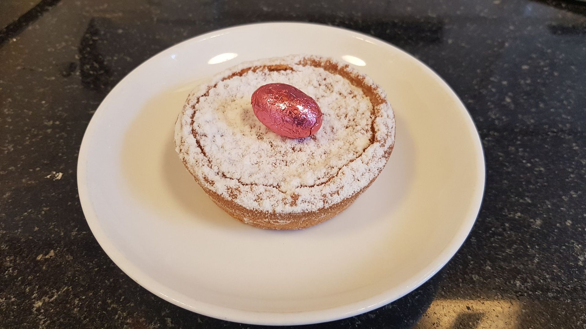 Dessert Kuchen - Blumen Vergissmeinnicht GmbH in Unterterzen