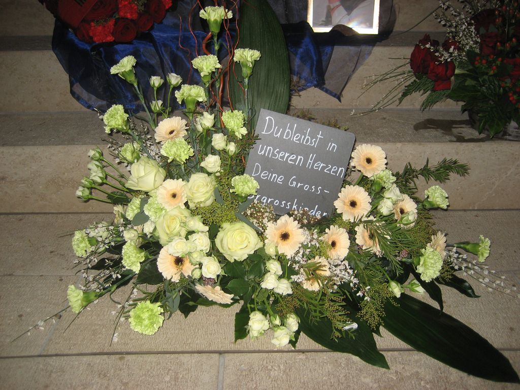 Blumen Vergissmeinnicht GmbH | Unterterzen