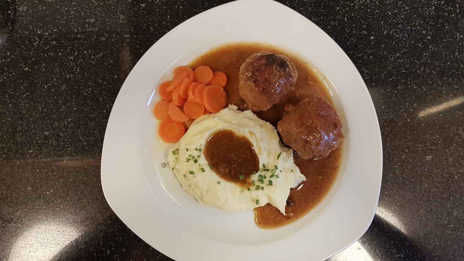 Take away, Café und Kisok - Blumen Vergissmeinnicht GmbH in Unterterzen