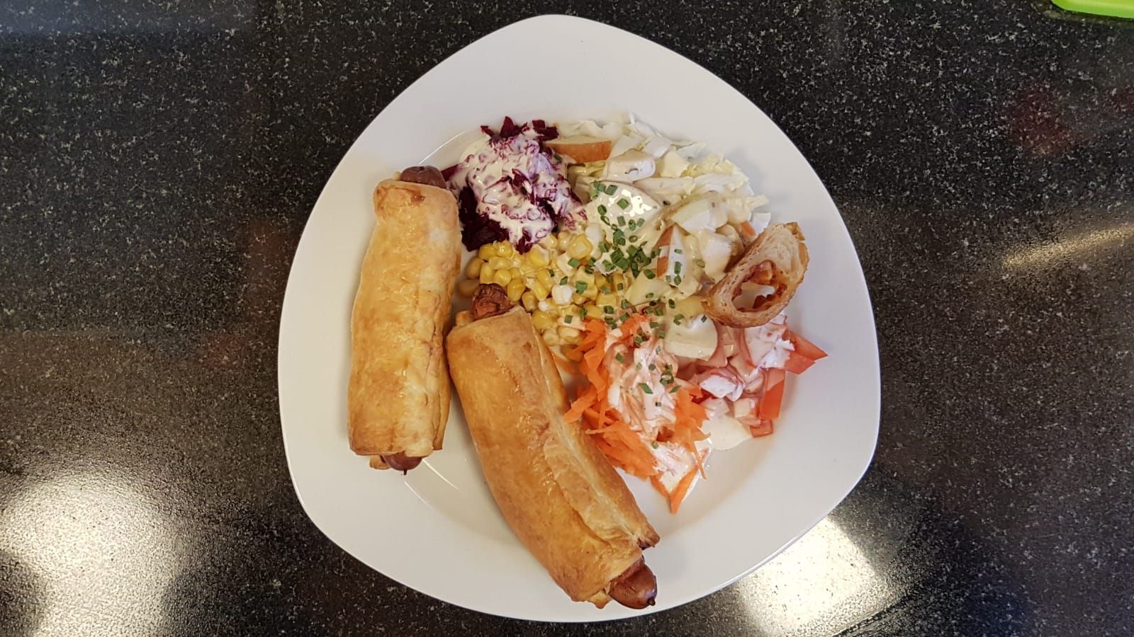 Take away, Café und Kisok - Blumen Vergissmeinnicht GmbH in Unterterzen