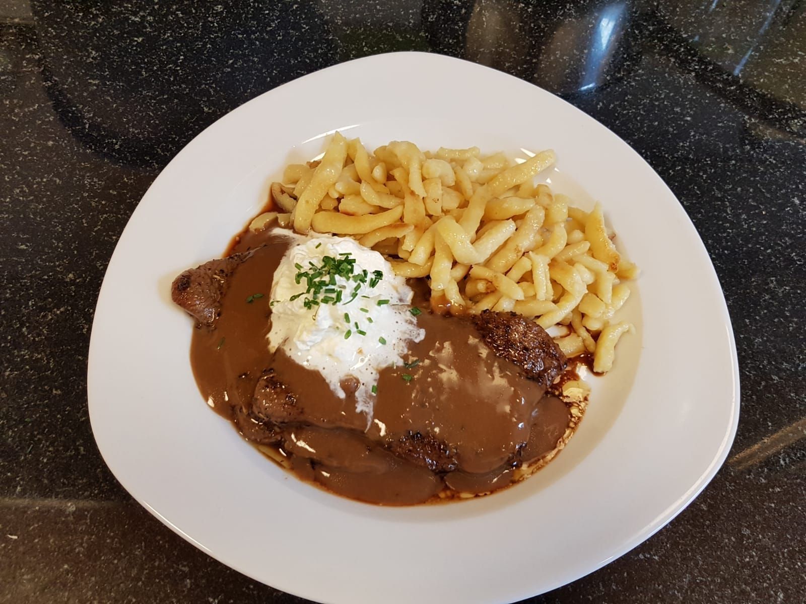 Take away, Café und Kisok - Blumen Vergissmeinnicht GmbH in Unterterzen