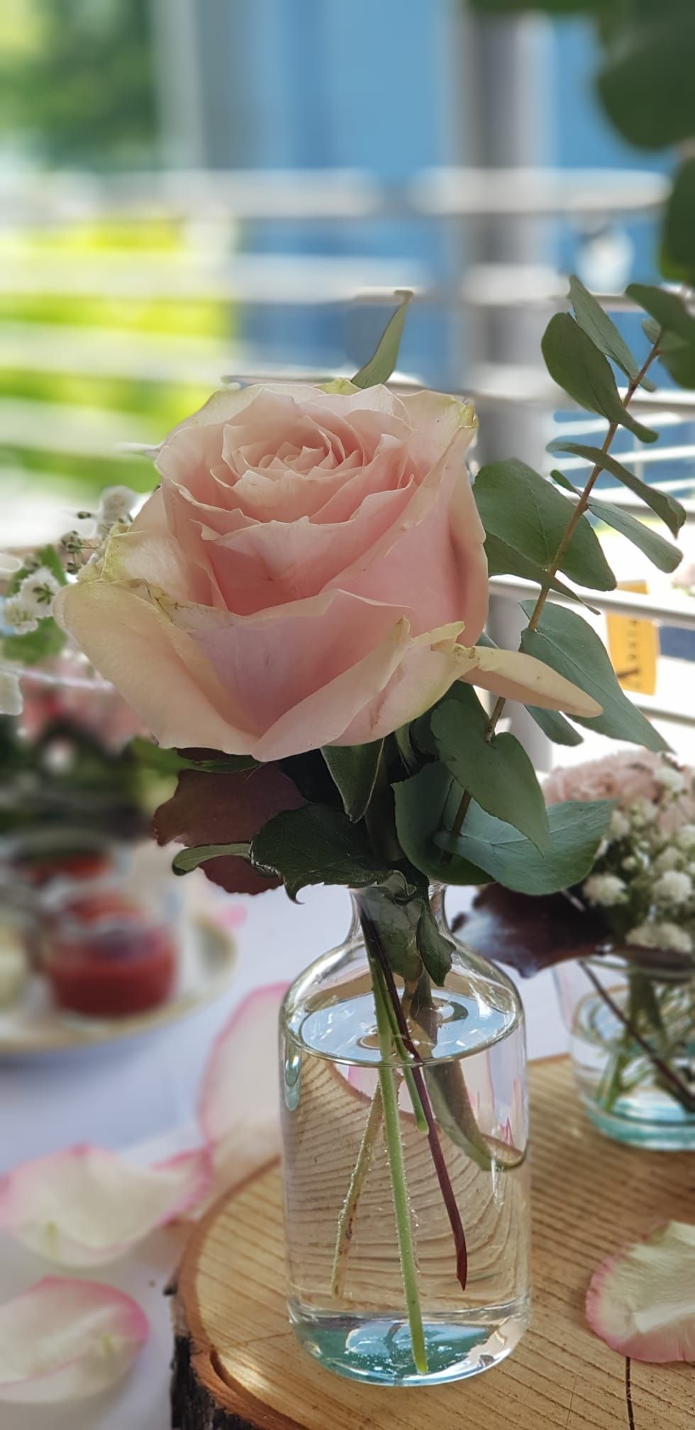 Blumenstrauss Blumenladen - Blumen Vergissmeinnicht GmbH in Unterterzen