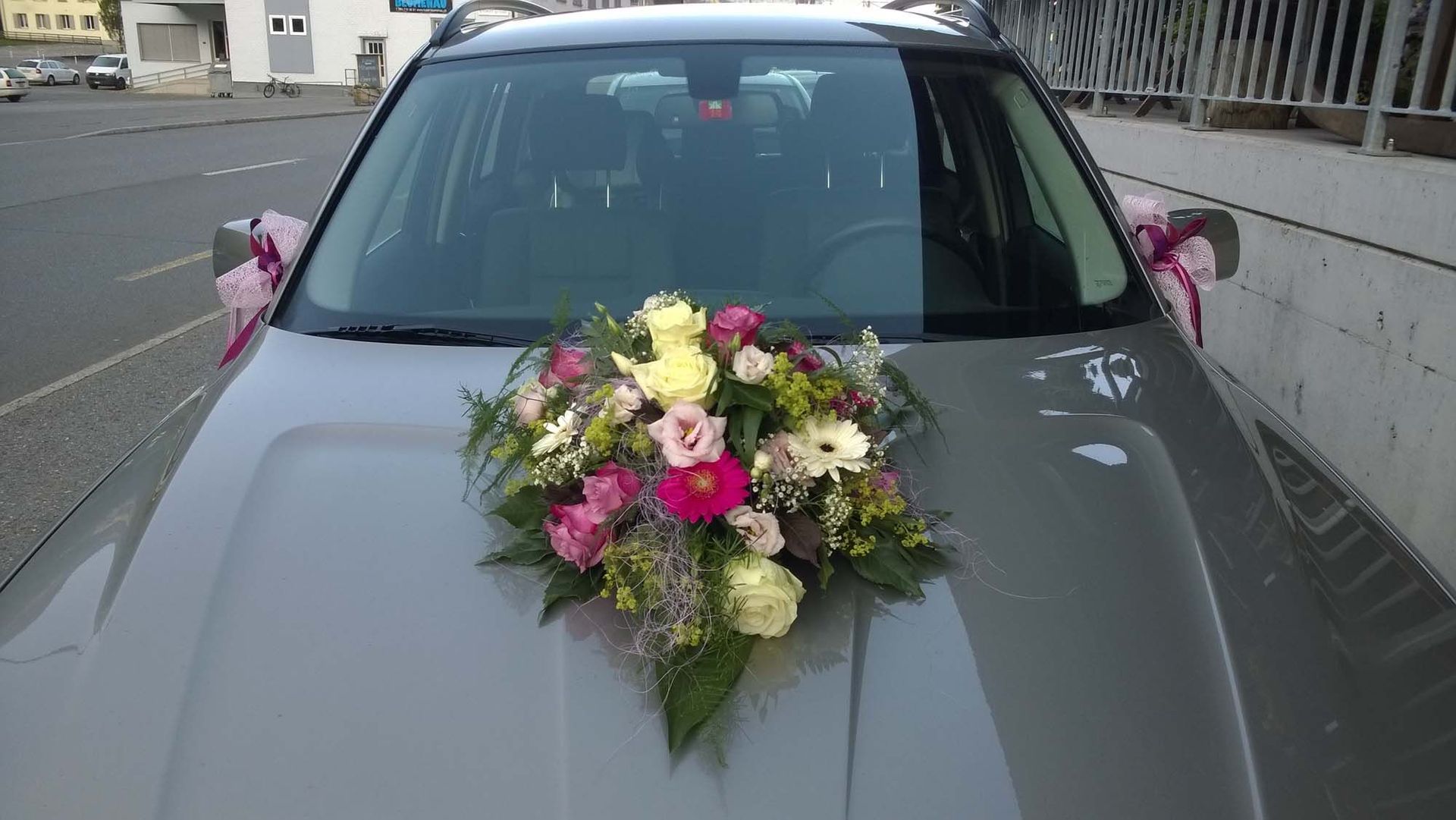 Blumen für Hochzeiten - Blumen Vergissmeinnicht GmbH in Unterterzen