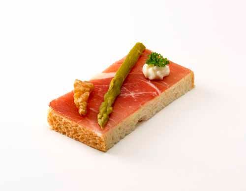 Canape mit Rohschinken - Bäckerei, Konditorei, Confiserie Mock