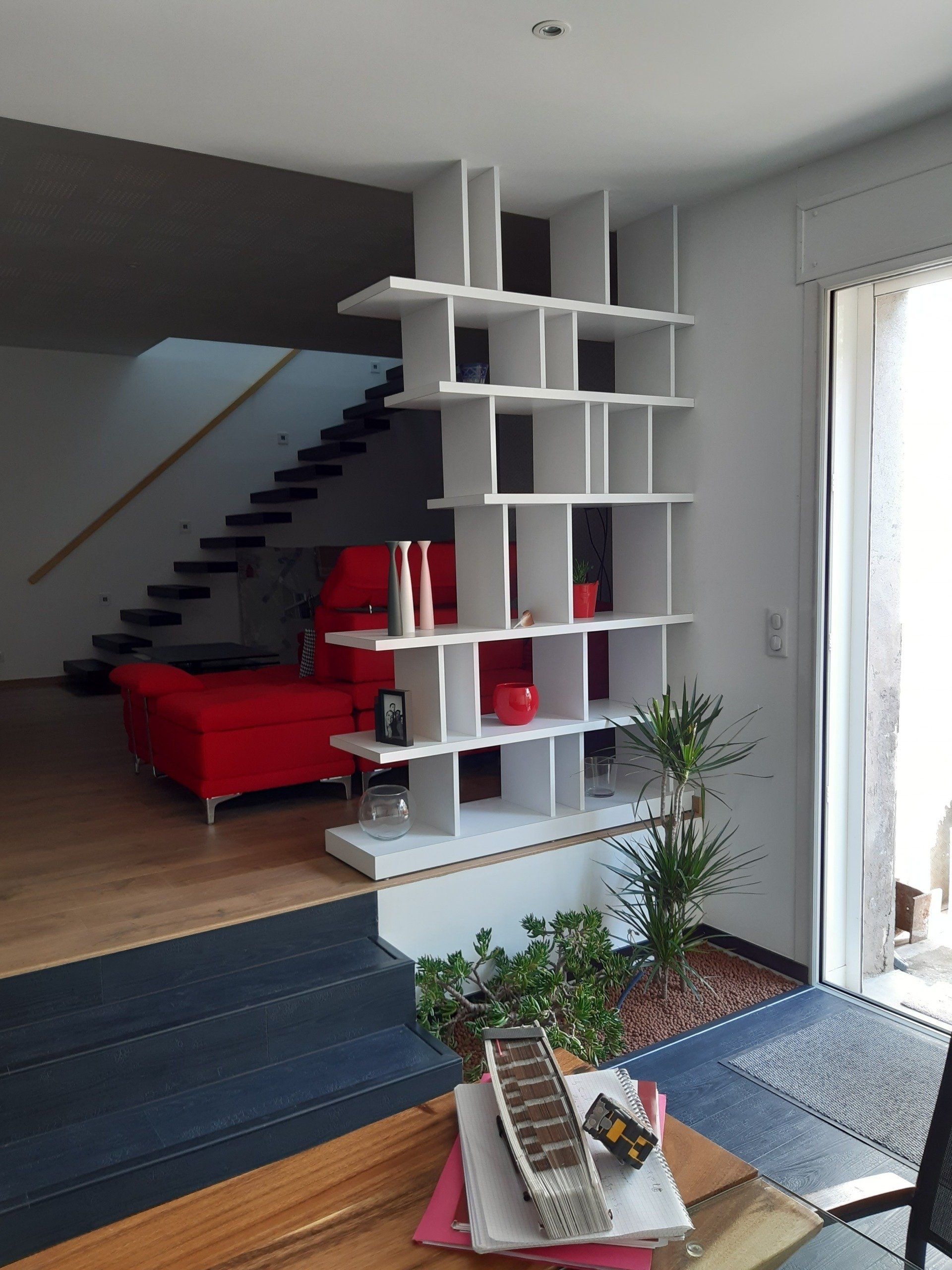 Escaliers et bibliothèque sur-mesure