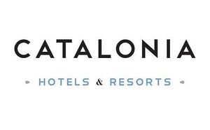 El logotipo de Catalunya Hotels and Resorts está sobre un fondo blanco.