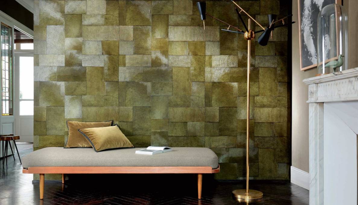 Décoration avec banc et lampadaire