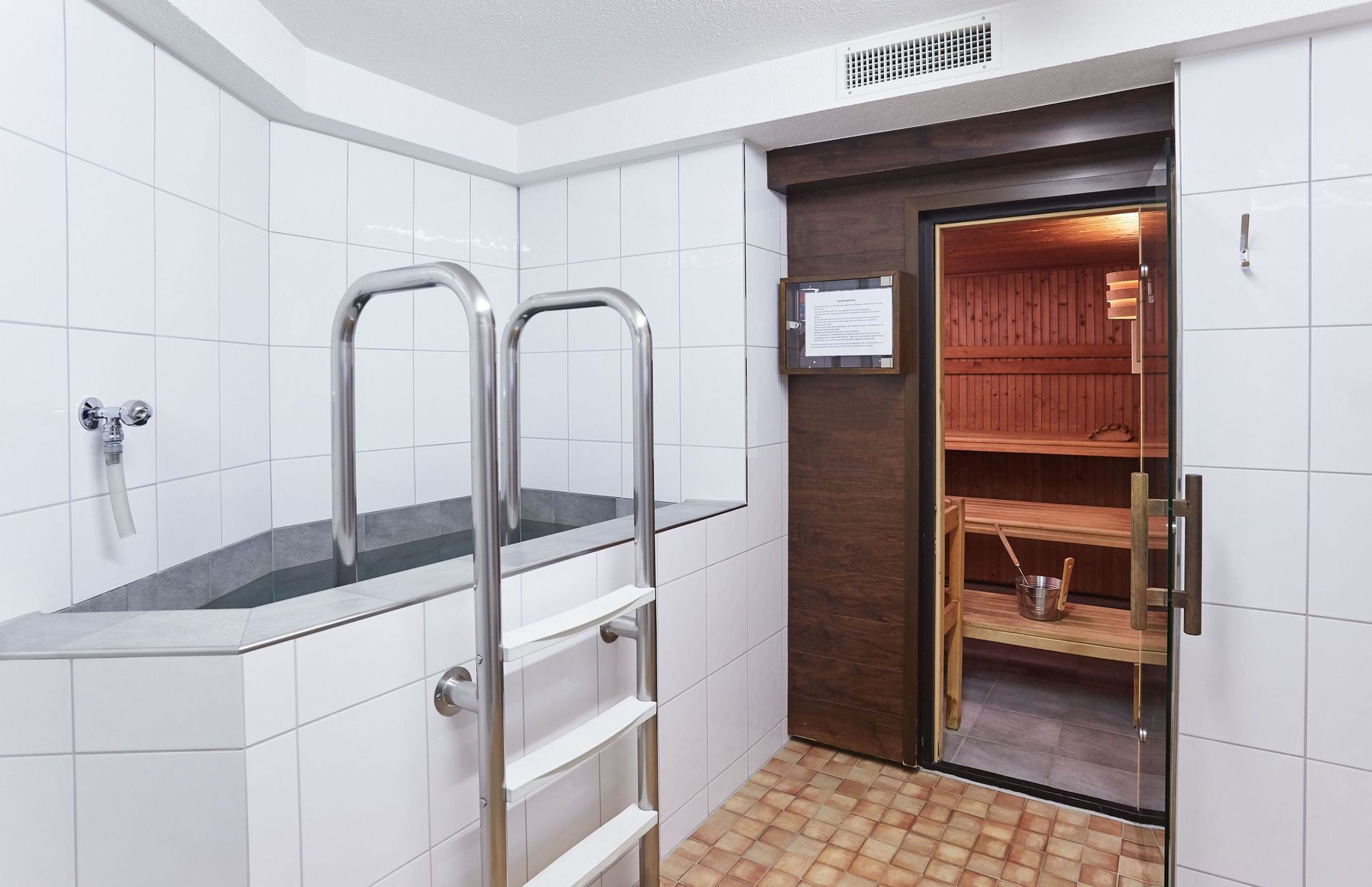 Therapie-Center Neubad AG