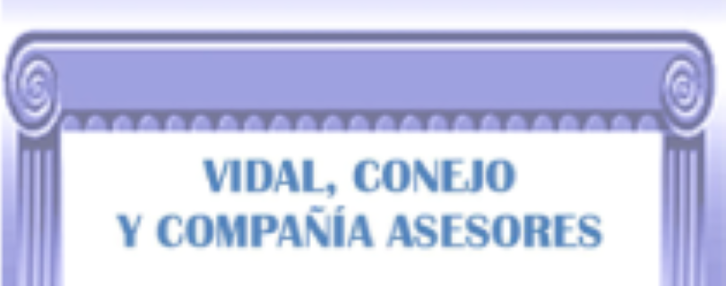 Logotipo con un borde decorativo morado que dice &laquo;VIDAL, CONEJO Y COMPA&Ntilde;&Iacute;A ASESORES&raquo;