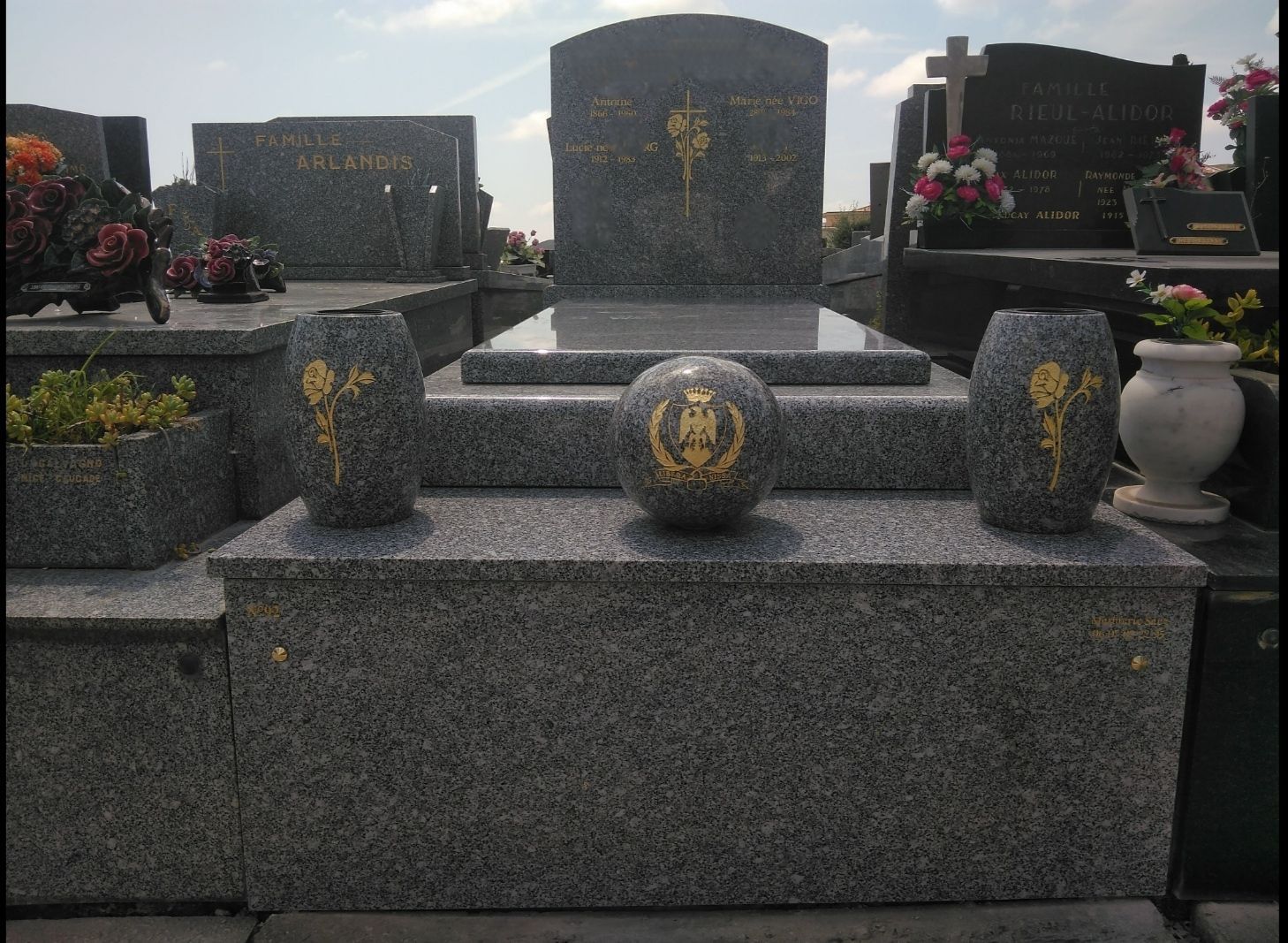 Monument funéraire en marbre