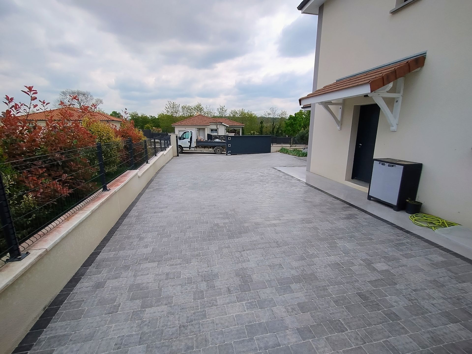 Création d'allée de garage par les artisans d'ETS ROBELLETS