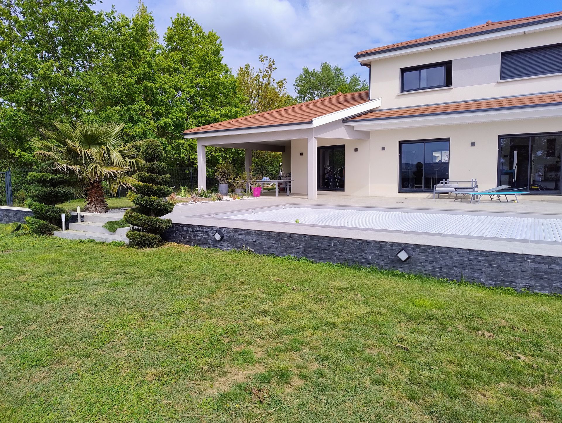 Projet de construction de terrasse avec piscine par ETS ROBELLETS