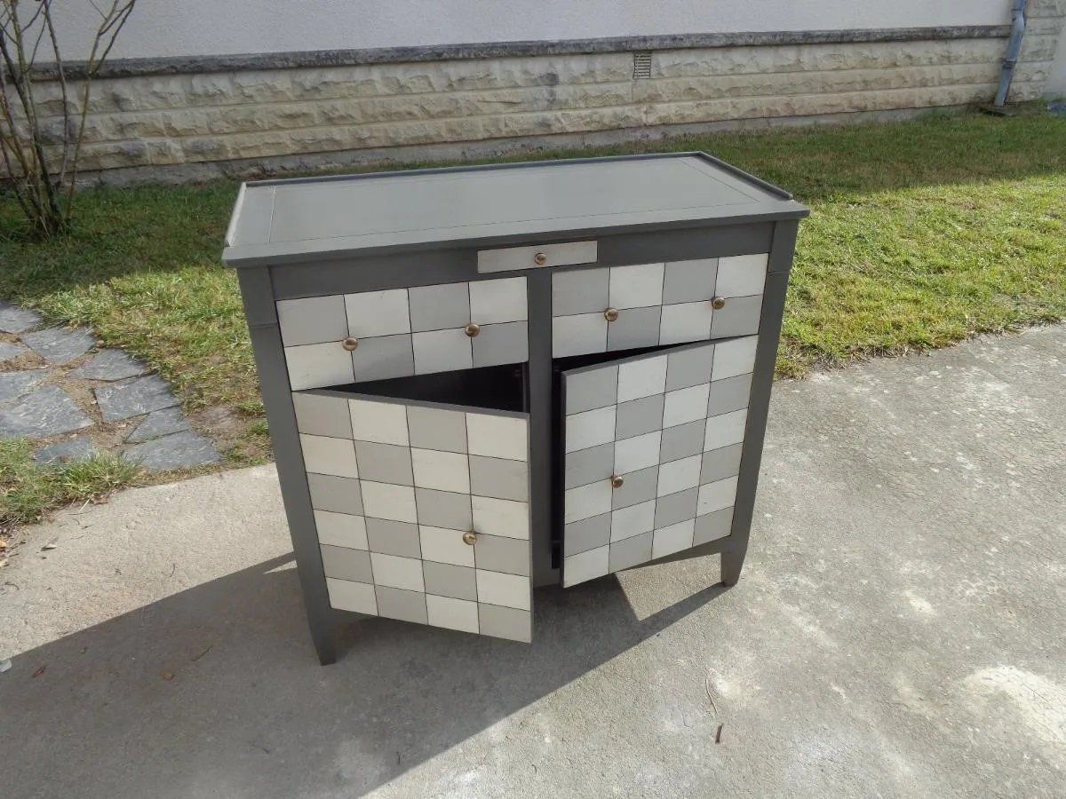 Meuble 2 portes 2 tiroirs L. 97 X HG. 82 X P. 44