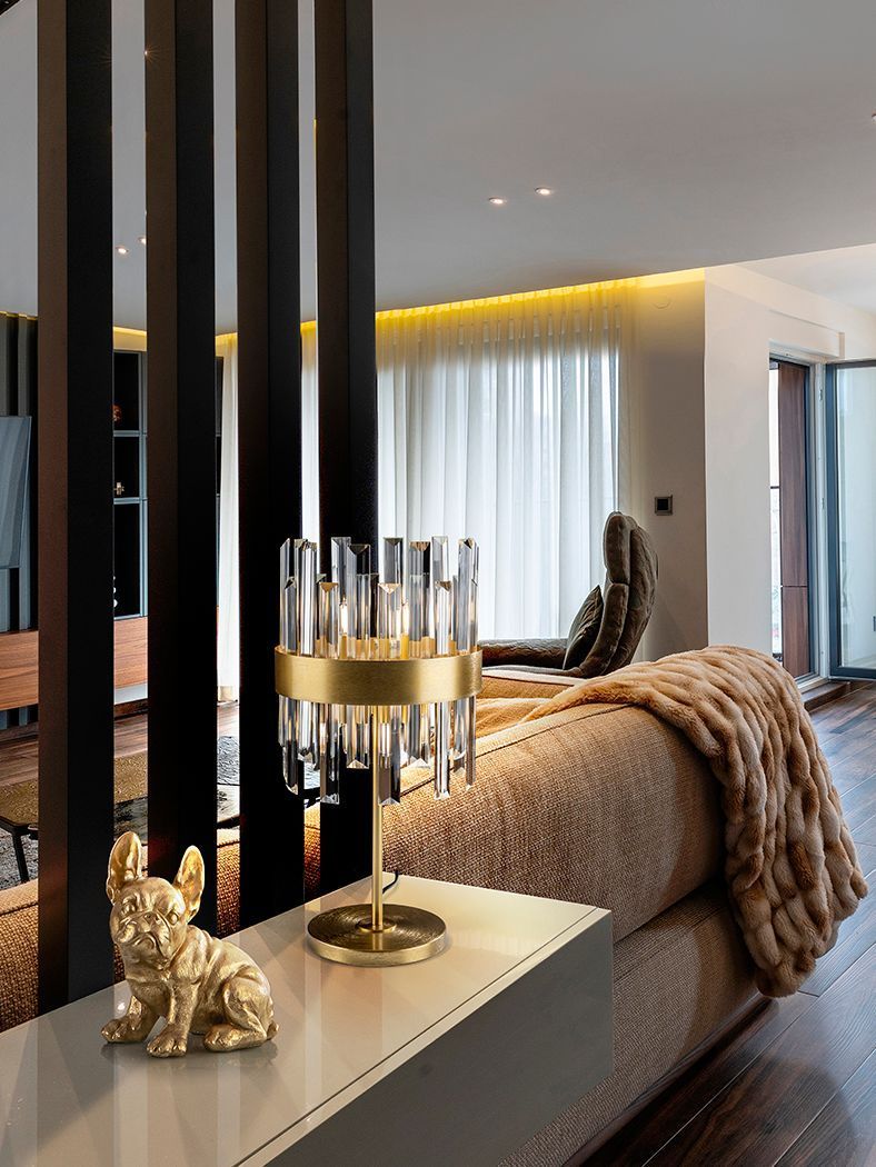 LAMPE 6 LUMIERES FINITION OR SC365437