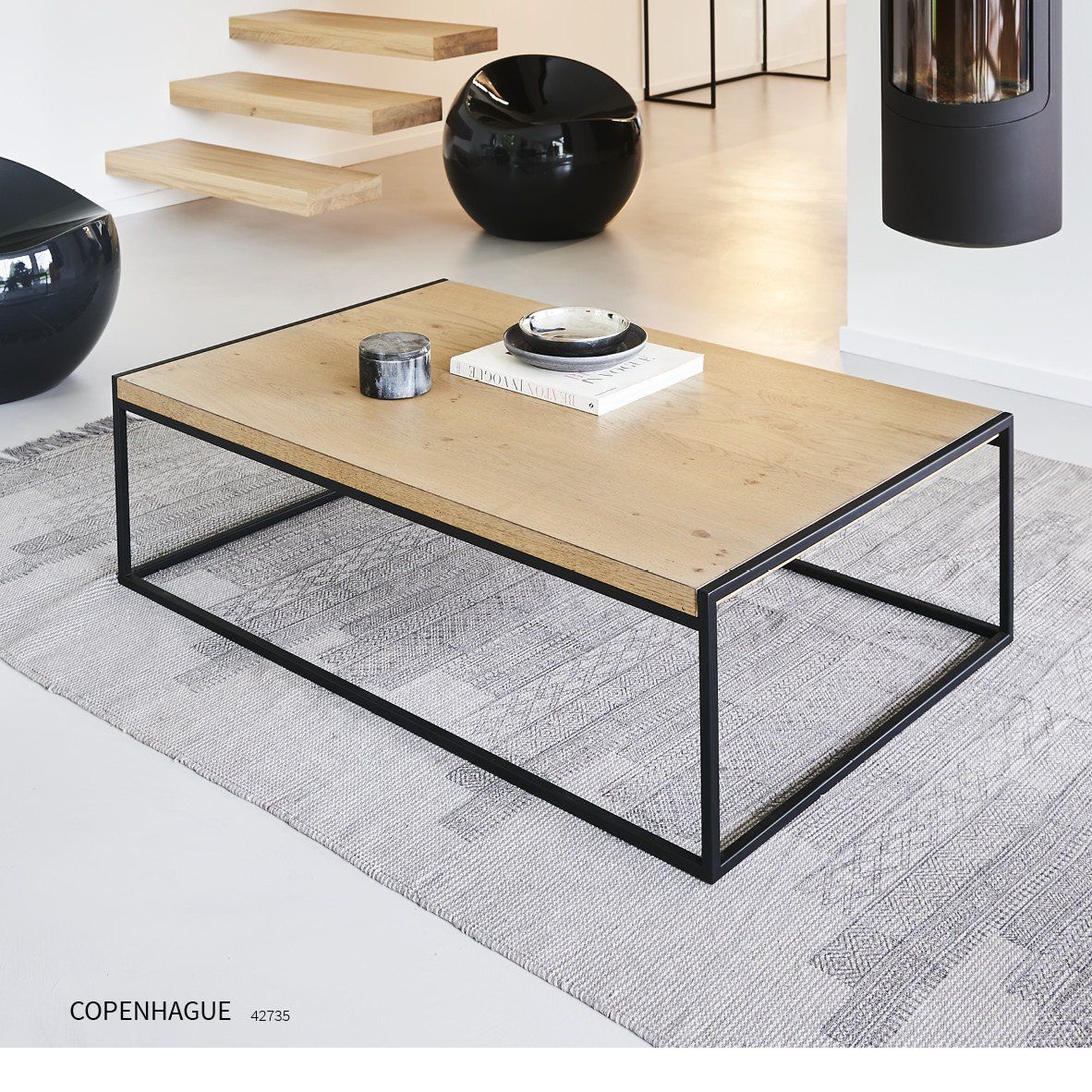 table basse ronde louis xvi 2 tiroirs 2 tirettes