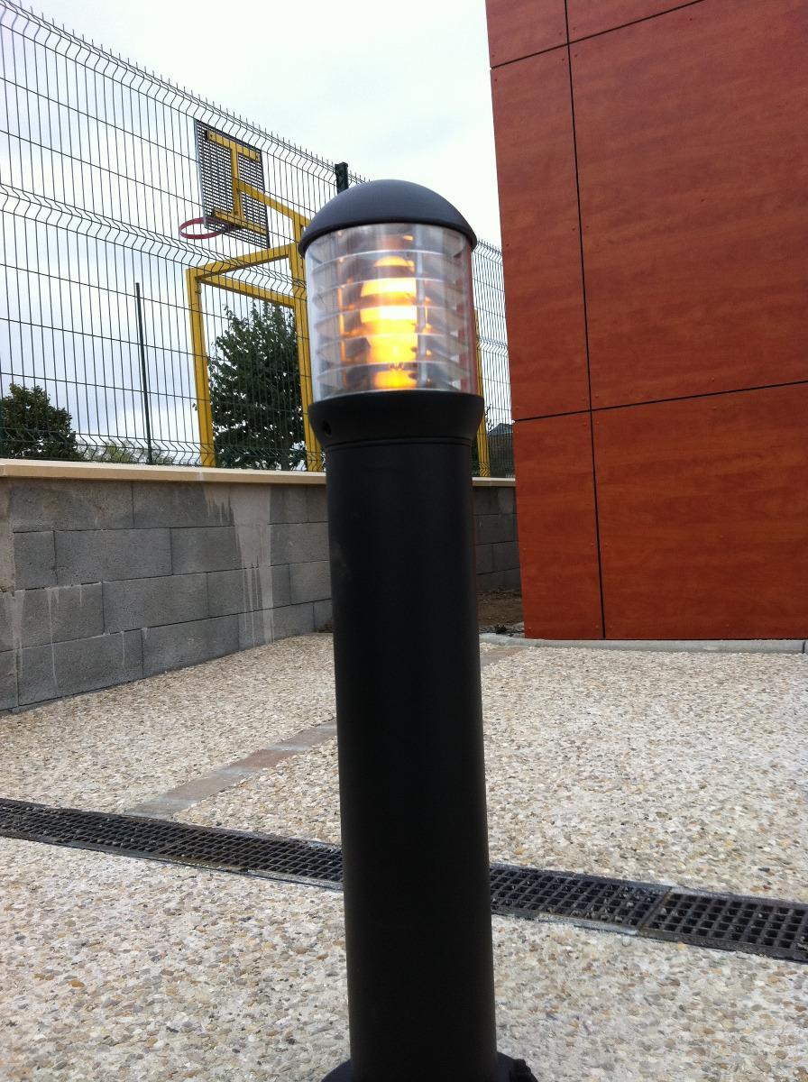 Installation de luminaire extérieur