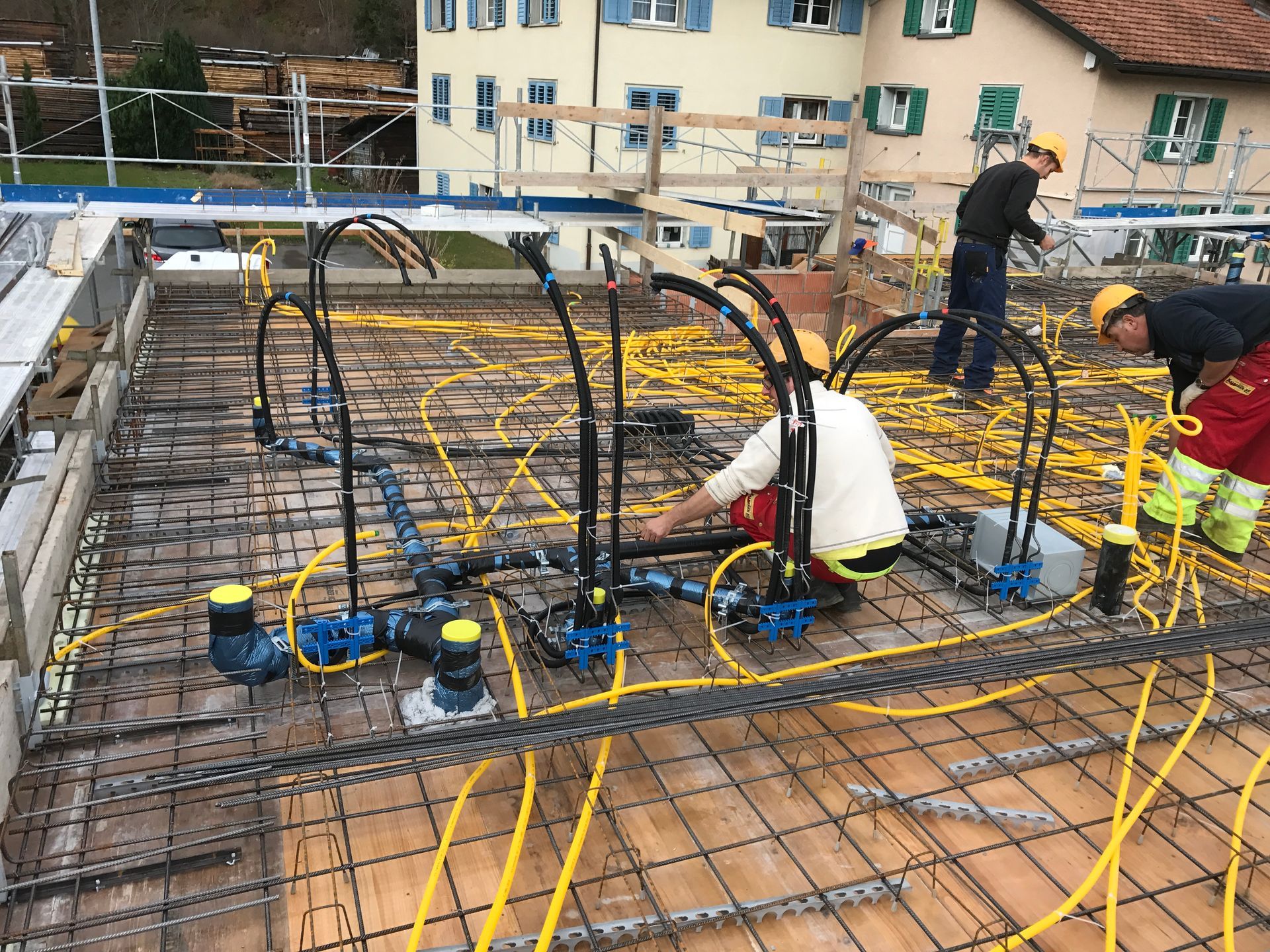 Platzhalterbild eines Berg- und Sonnensymbols in einem rechteckigen Rahmen.