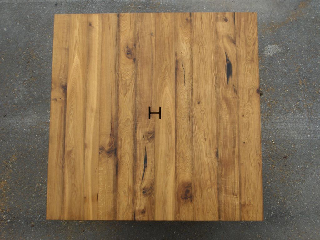 Tisch aus Altholz - Gerold Kälin AG