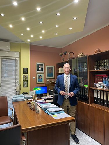 Δικηγόρος Μουρτζίνος Γεώργιος