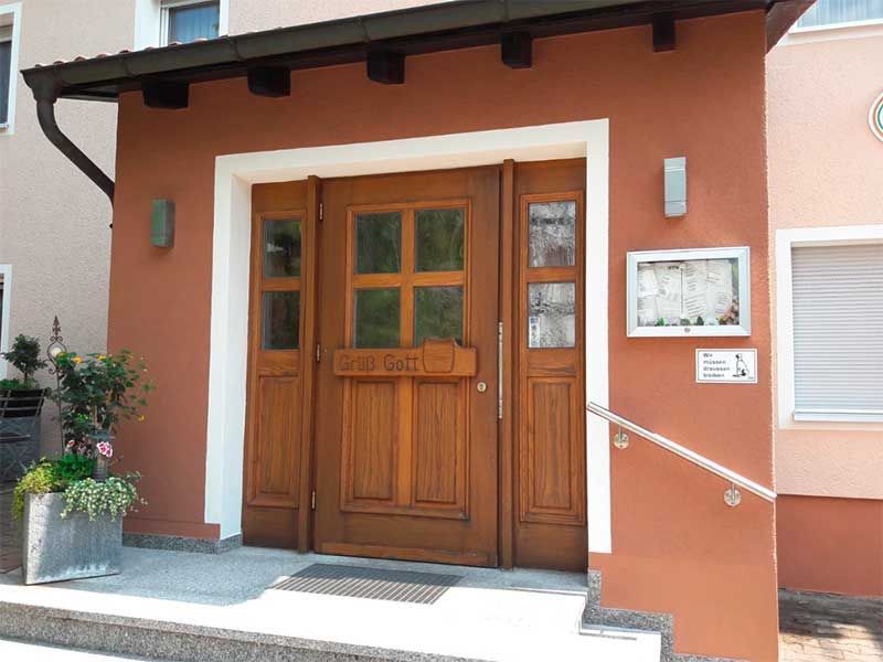 Willkommen bei Gasthaus Alte Linde in Roth - Obersteinbach