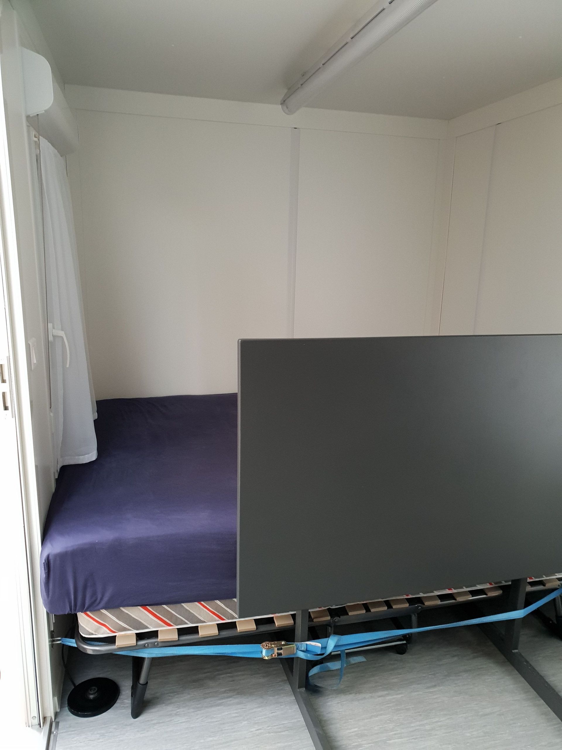 TREMCO Bürocontainer auf Aebi