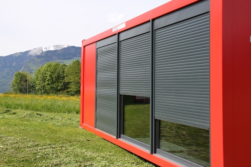 TREMCO Container mit Verglasung