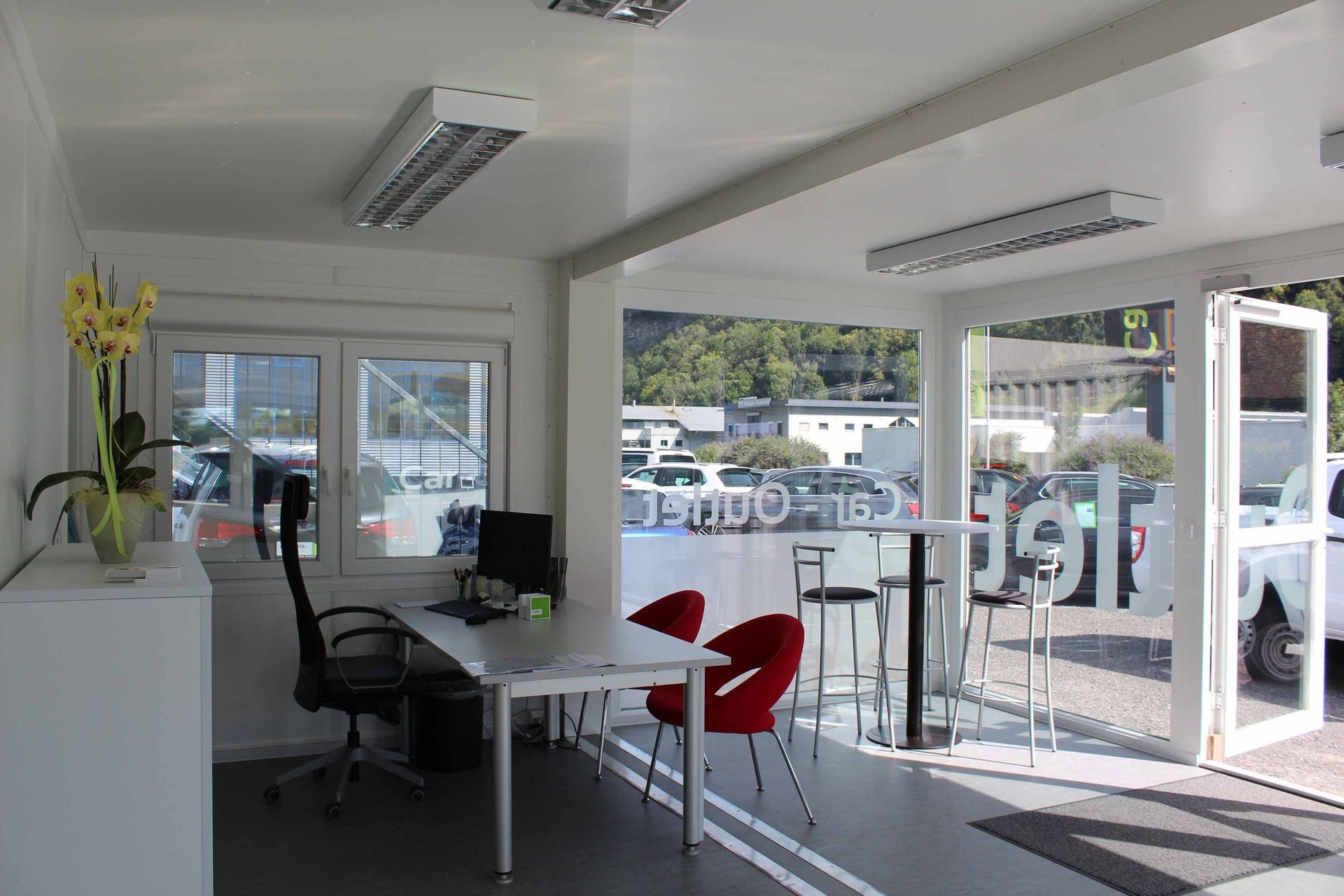 Verkaufsraum im Container