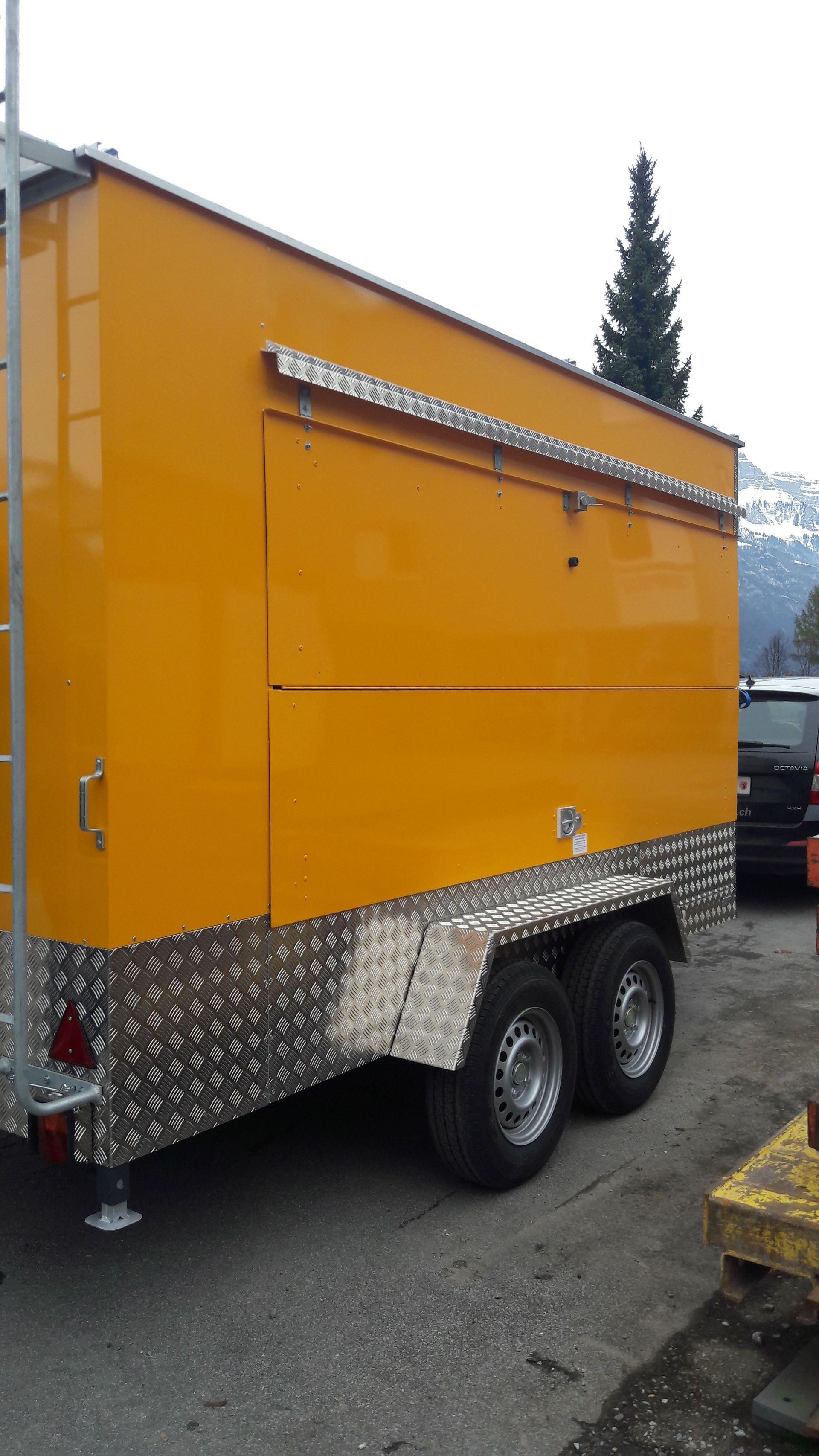 TREMCO Materialanhänger Typ Zeta