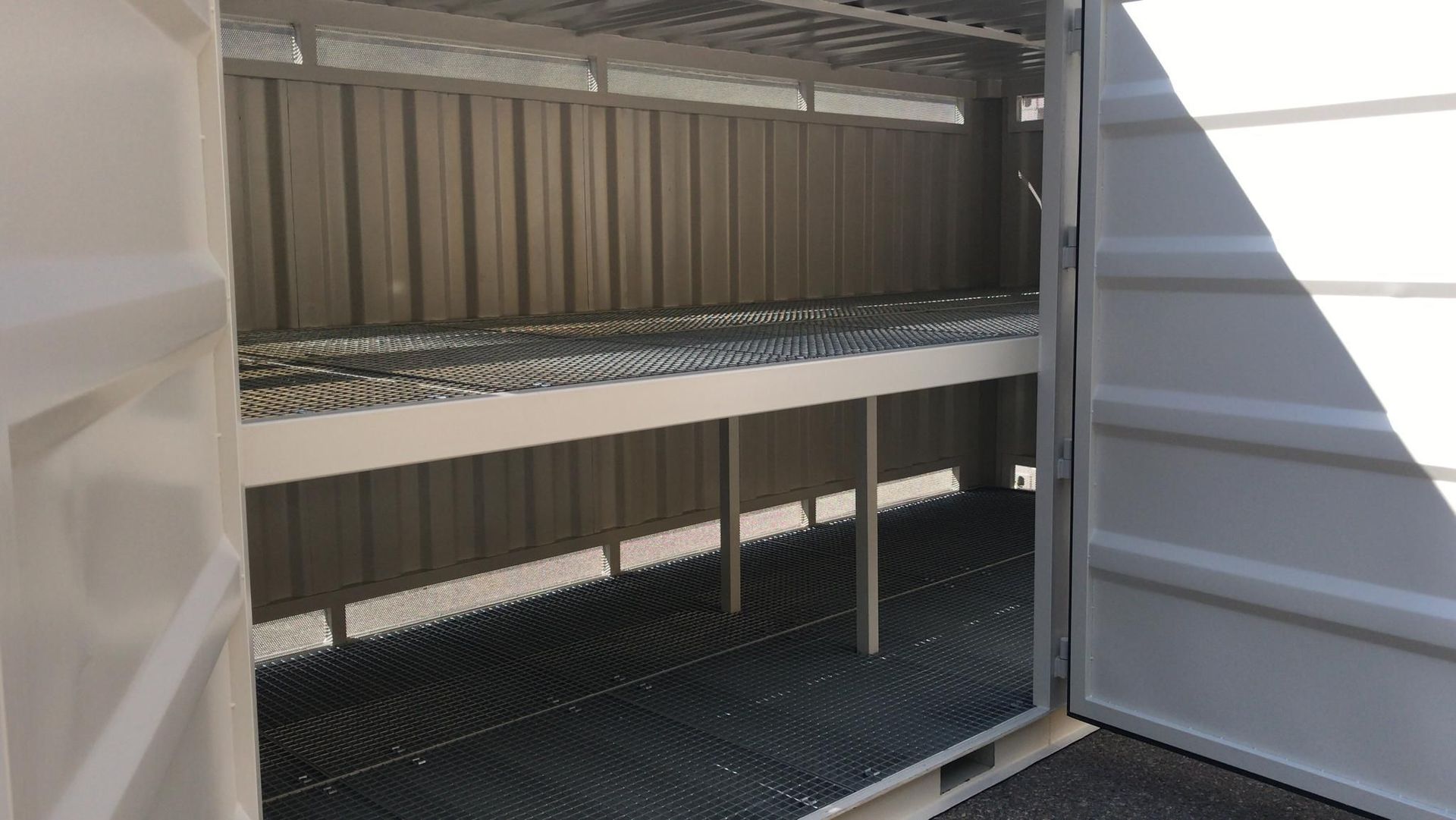 TREMCO Problemstoffcontainer mit Zwischenboden