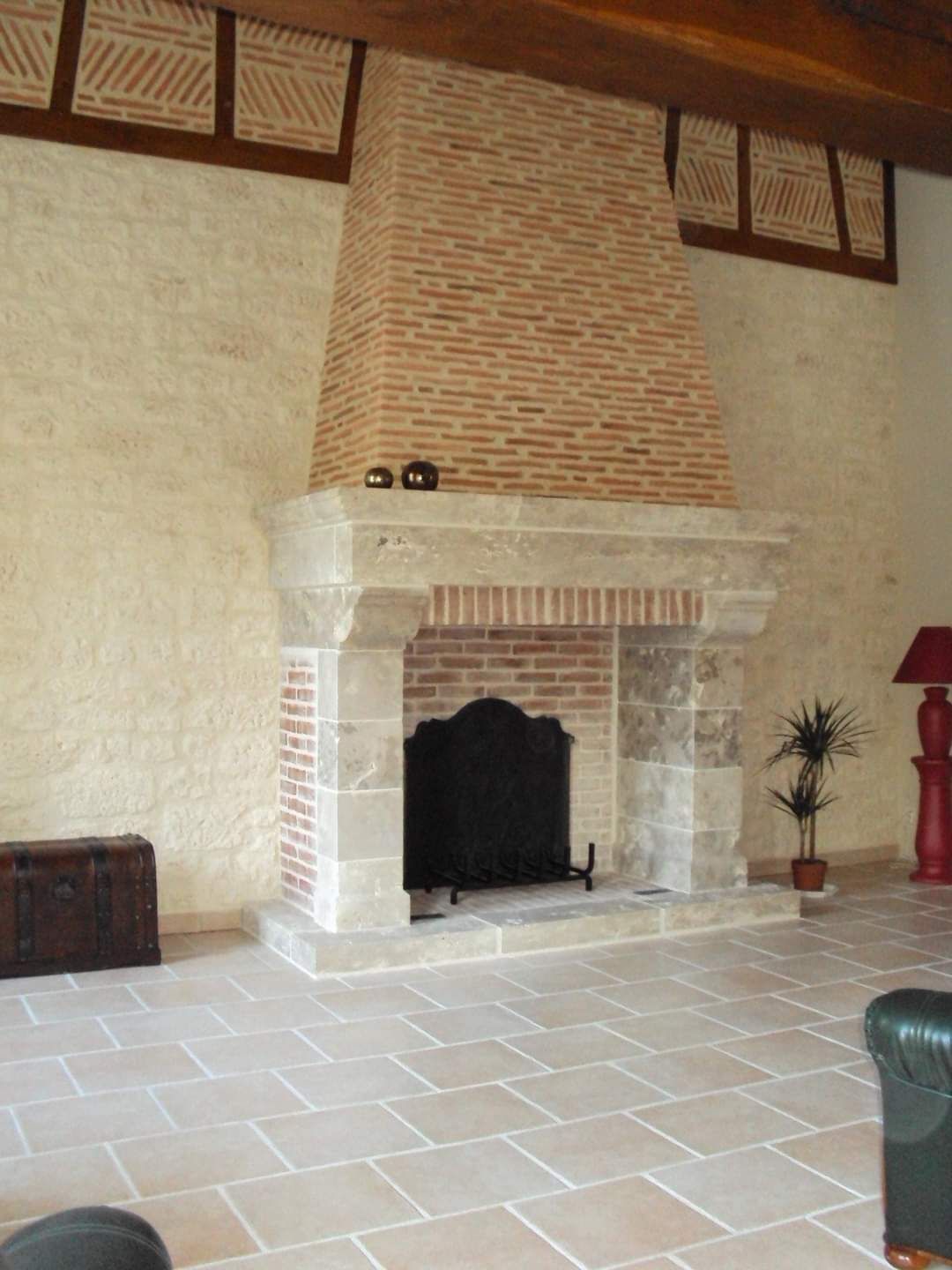 Cheminée avec conduit fermé