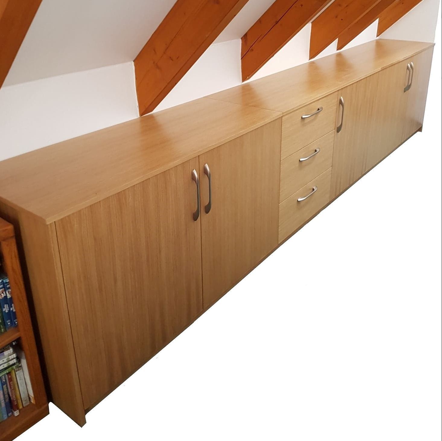 Schreinerei Spangler in Laaber, Regensburg, Möbelbau, Möbel, Eiche, Komode