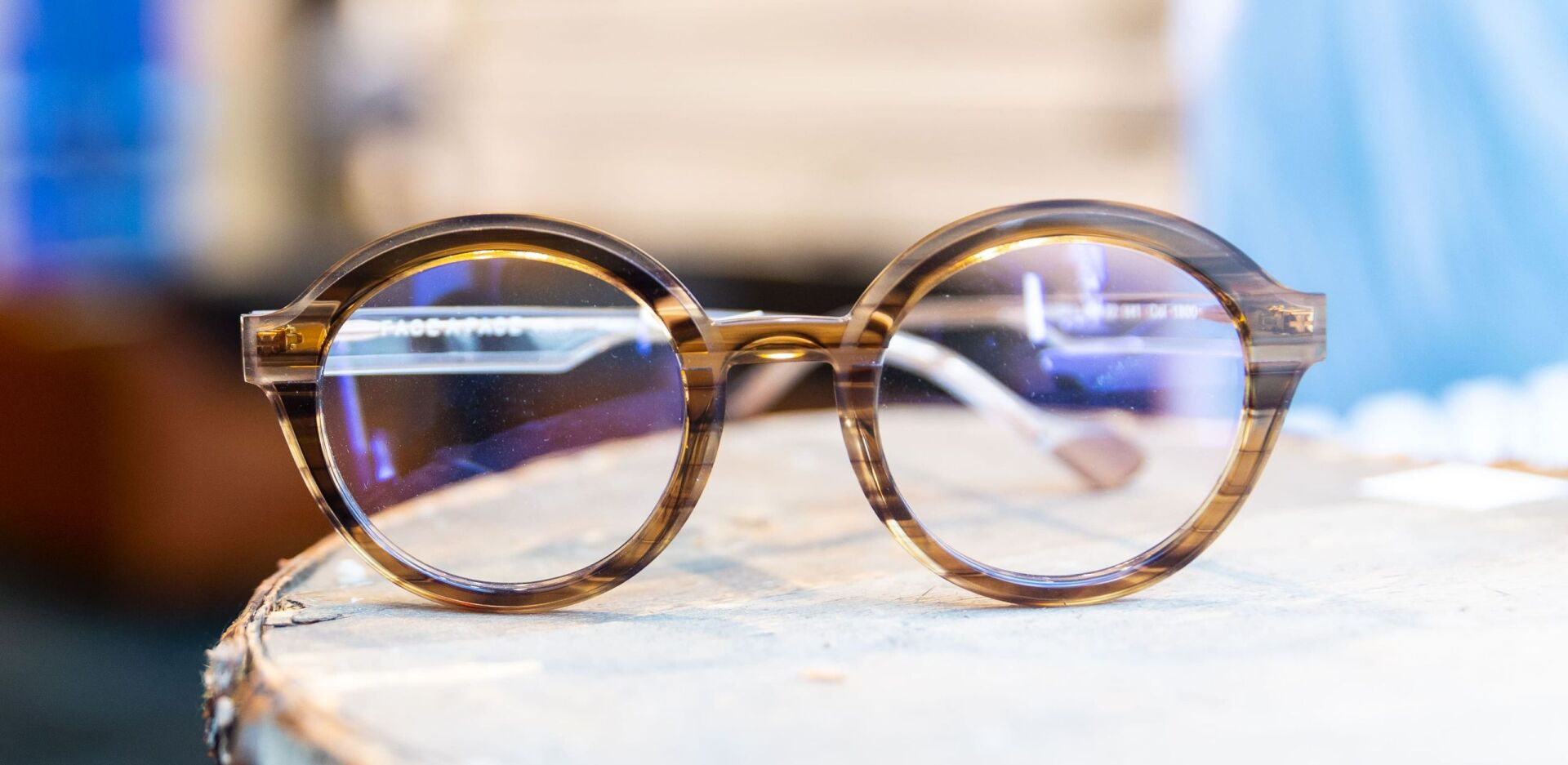 Braune Havana Rahmen Brille mit runden Gläsern