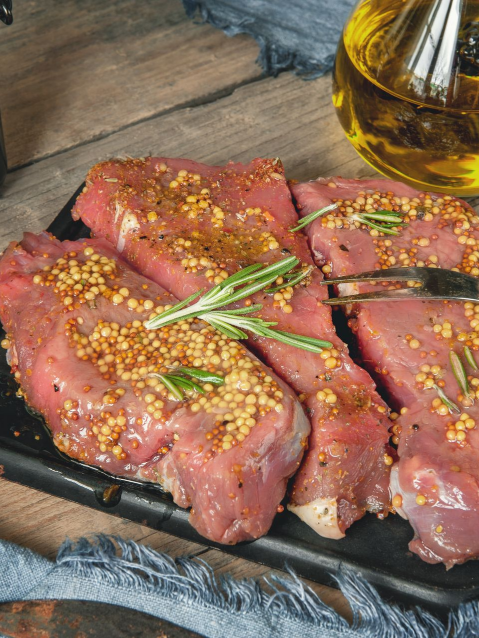 Morceaux de bœuf marinés.