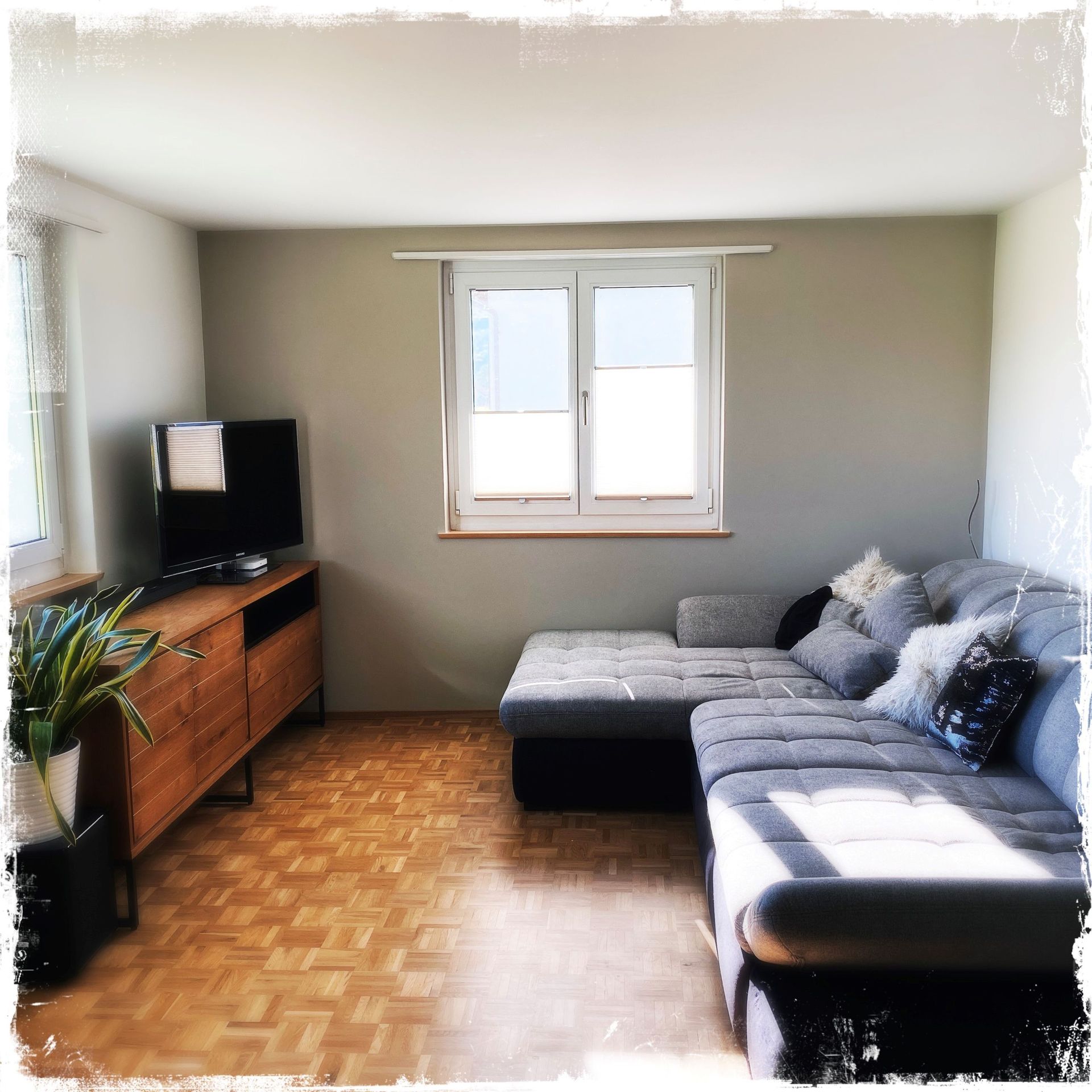 Wohnzimmer, Montlingnen