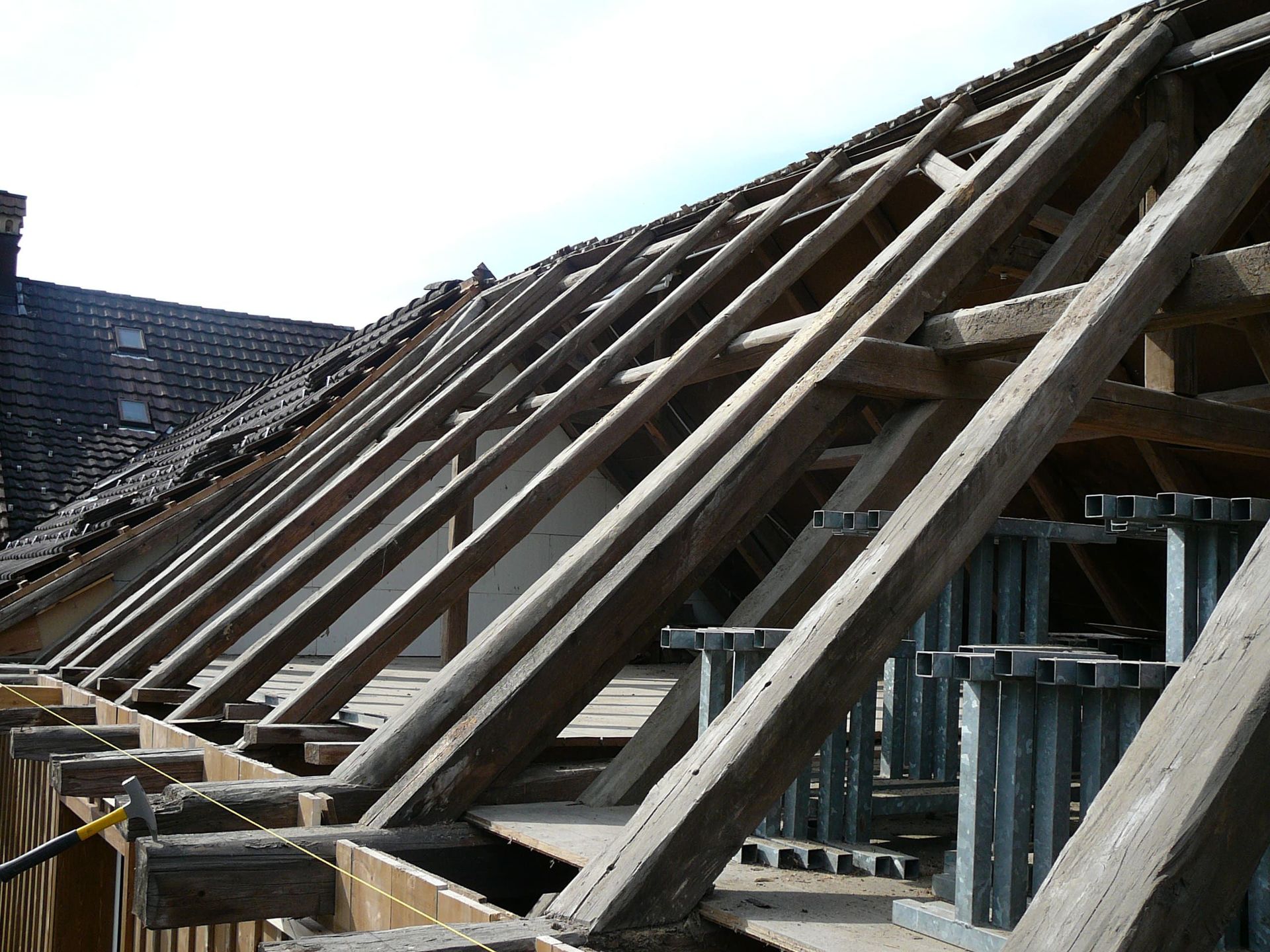 Sanierung Dach_02 - Peter Brunner