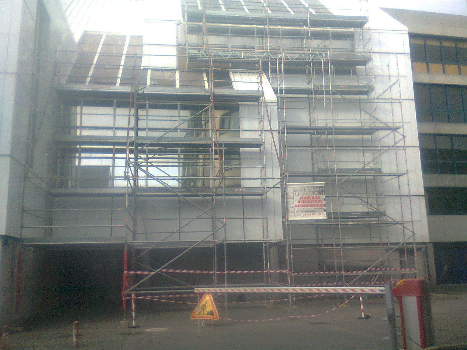 Échafaudage pour construction neuve