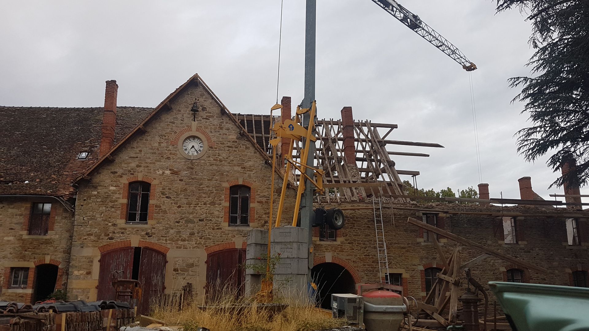 Travaux charpente bâtiment