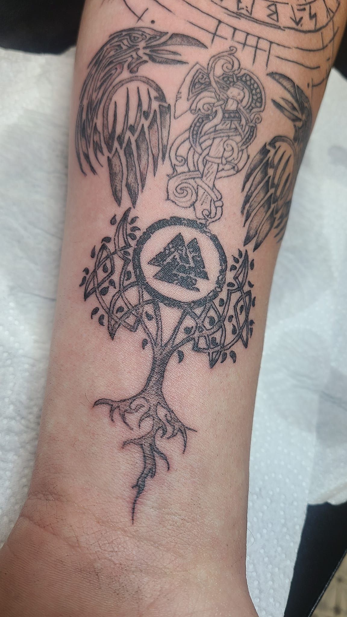 Tatouage personnalisé sur avant-bras