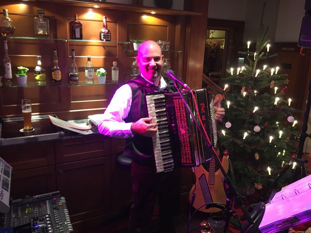 Ralf Hennig Schlagermusiker Schwarzwald